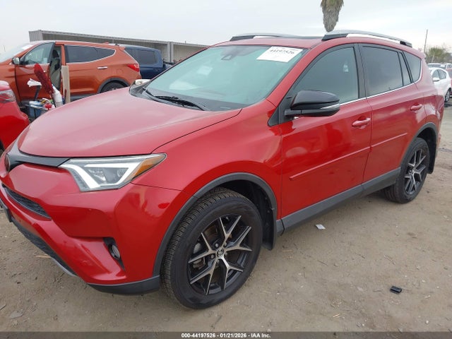 2T3JFREV9HW659391 Toyota RAV4 SE
