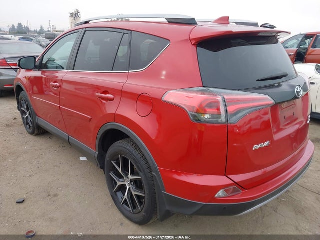 2T3JFREV9HW659391 Toyota RAV4 SE