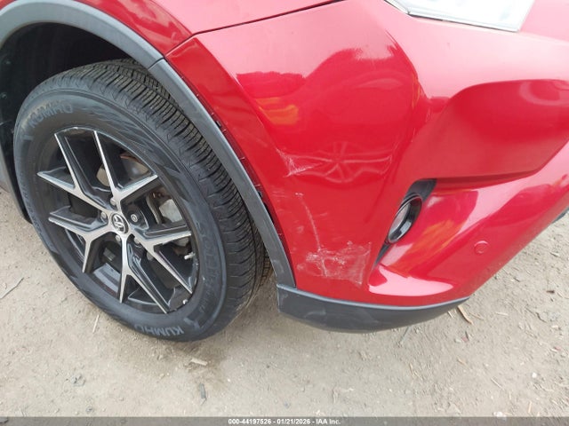 2T3JFREV9HW659391 Toyota RAV4 SE