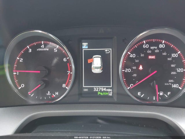 2T3JFREV9HW659391 Toyota RAV4 SE