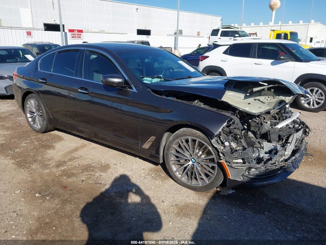 2018 Bmw 530i მანქანა იყიდება აუქციონზე, vin: WBAJA5C56JG898258, აუქციონის ნომერი: 44197550