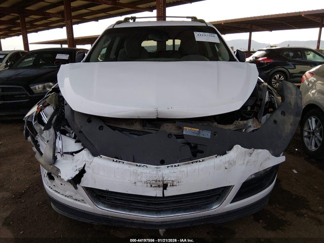1GNKRFKD0HJ303732 Chevrolet Traverse Ls
