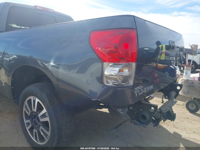 Продажа на аукционе авто 2007 Toyota Tundra Limited 4.7l V8, vin: 5TFRT581X7X008388, номер лота: 44197566