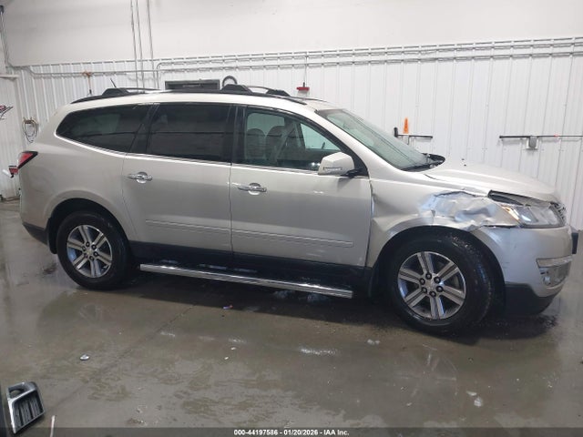 1GNKVHKD3GJ298225 Chevrolet Traverse 2lt