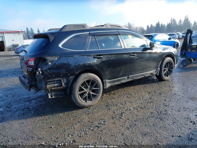 4S4BSALC9F3318006 Subaru Outback 2.5i Limited