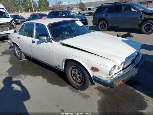 1985 JAGUAR XJ6 SAJAV1340FC398667 Photo 0