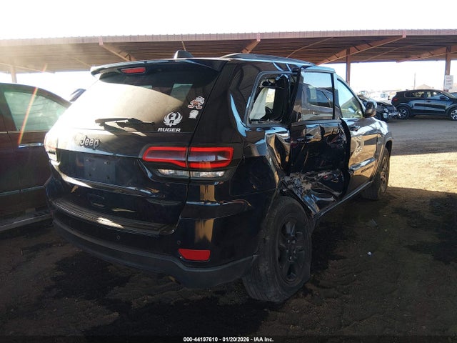 1C4RJFAG9GC414471 Jeep Grand Cherokee Laredo