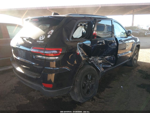 1C4RJFAG9GC414471 Jeep Grand Cherokee Laredo