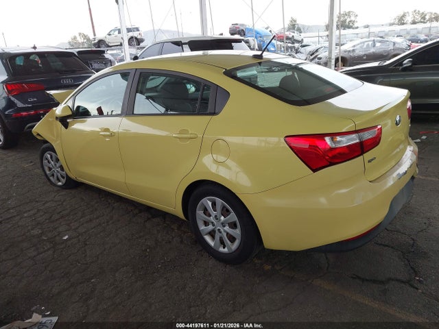 KNADM4A37G6611556 KIA RIO LX