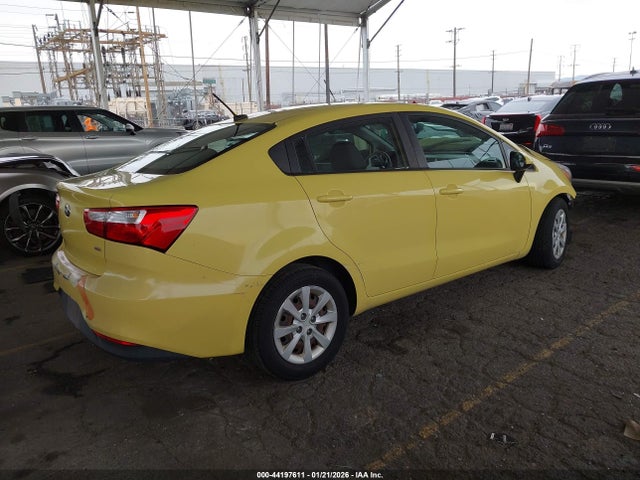 KNADM4A37G6611556 KIA RIO LX
