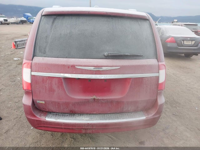 Продажа на аукционе авто 2016 Chrysler Town & Country Touring-l, vin: 2C4RC1CG5GR220876, номер лота: 44197619