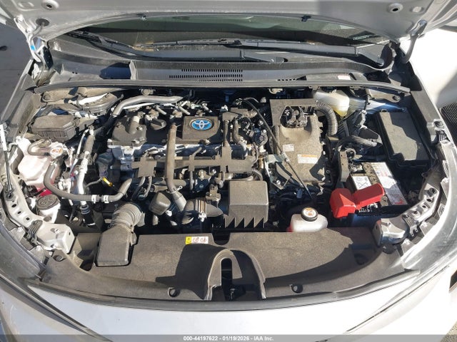 JTDEAMDE3NJ040817 Toyota Corolla Hybrid Le