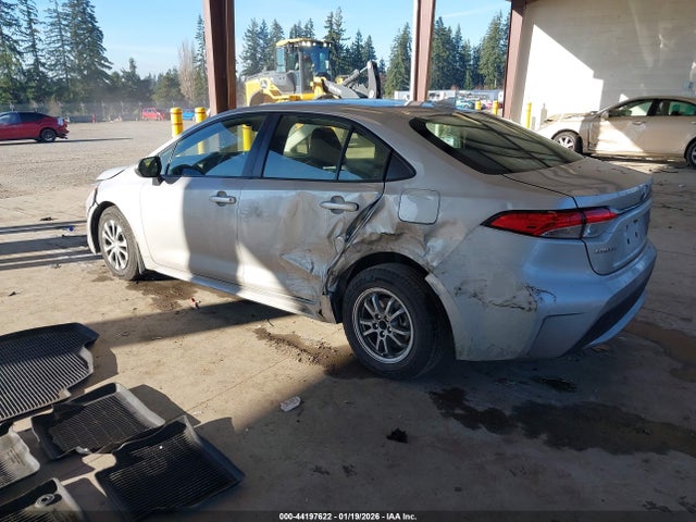 JTDEAMDE3NJ040817 Toyota Corolla Hybrid Le