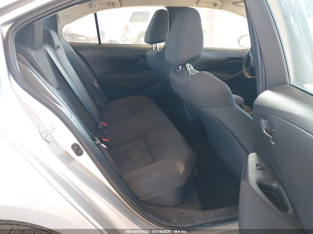 JTDEAMDE3NJ040817 Toyota Corolla Hybrid Le