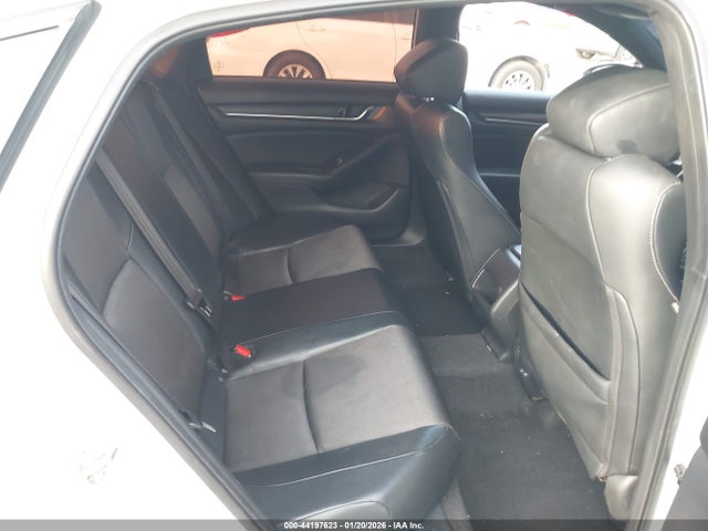 1HGCV1F3XJA265768 Honda Accord Sport