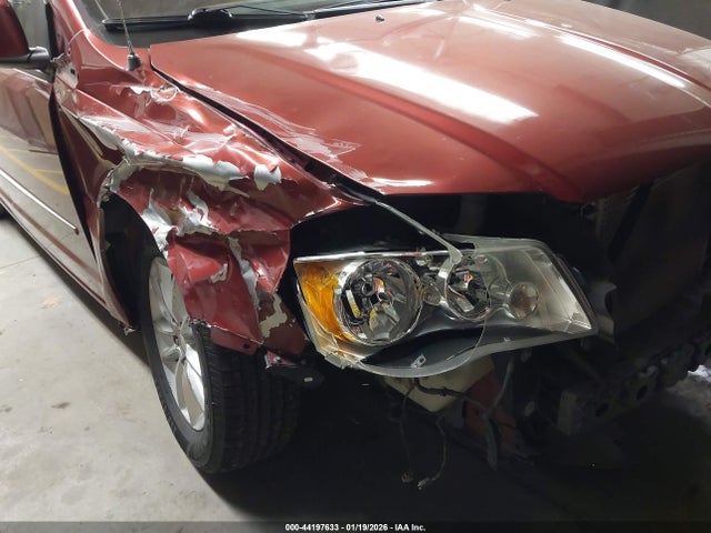 2C4RDGCG8ER404965 Dodge Grand Caravan Sxt