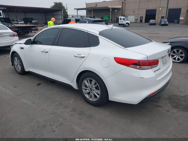 KNAGT4L35G5070896 KIA Optima Lx