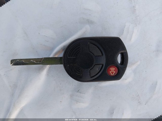 1FMCU0F75KUA11752 Ford ESCAPE S