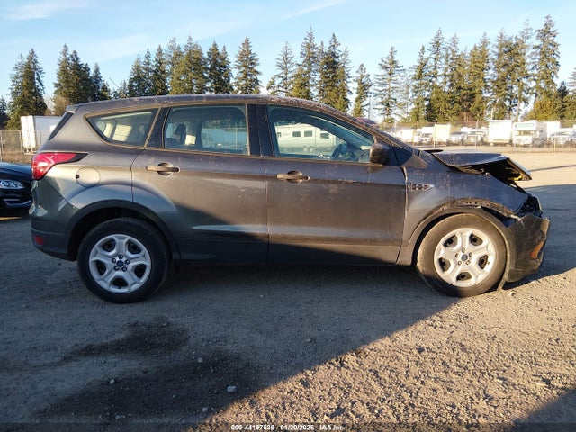 1FMCU0F75KUA11752 Ford ESCAPE S