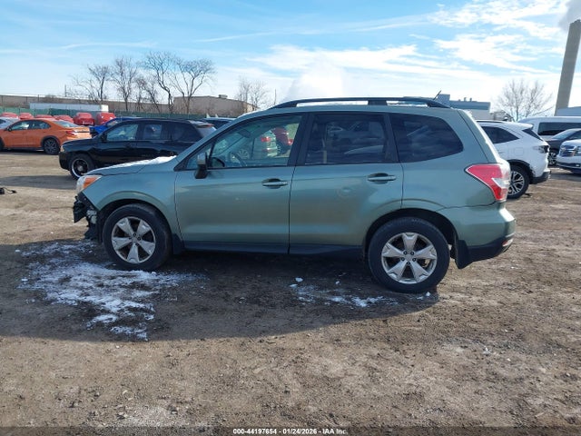 Subaru Forester 2.5i Premium 2014 JF2SJAEC4EH495196 Image 13