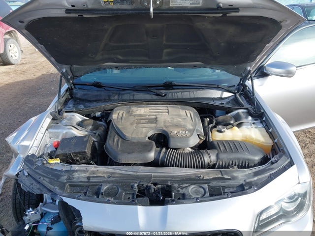 2018 CHRYSLER 300 2C3CCAGG9JH300554 Photo 9