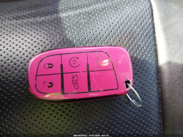 2018 CHRYSLER 300 2C3CCAGG9JH300554 Photo 10