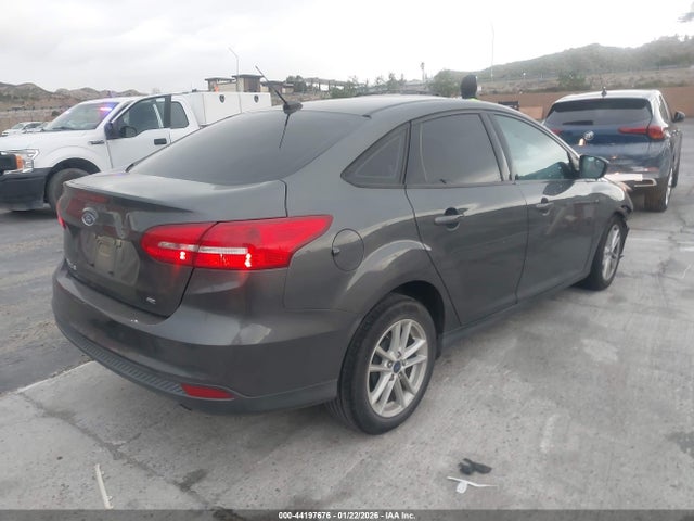 1FADP3F21JL251073 Ford FOCUS SE
