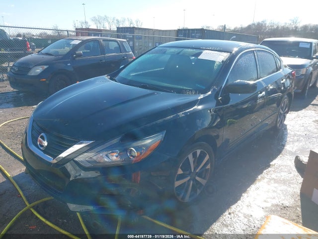 Nissan Altima 2.5 Sr 2017 1N4AL3AP0HC488147 Image 2