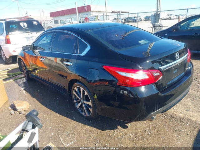Nissan Altima 2.5 Sr 2017 1N4AL3AP0HC488147 Image 3