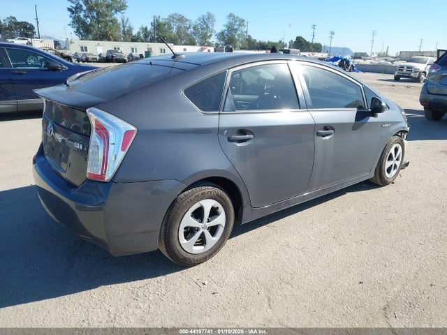 Toyota Prius Four 2015 JTDKN3DU5F0471630 Image 4