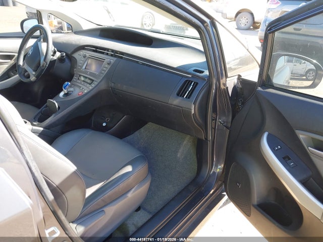Toyota Prius Four 2015 JTDKN3DU5F0471630 Image 5