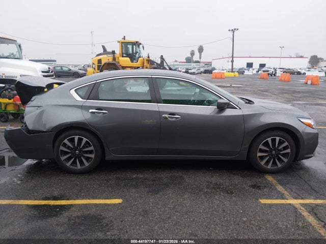 1N4AL3AP9HC940158 Nissan Altima 2.5 Sv