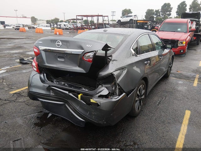 1N4AL3AP9HC940158 Nissan Altima 2.5 Sv