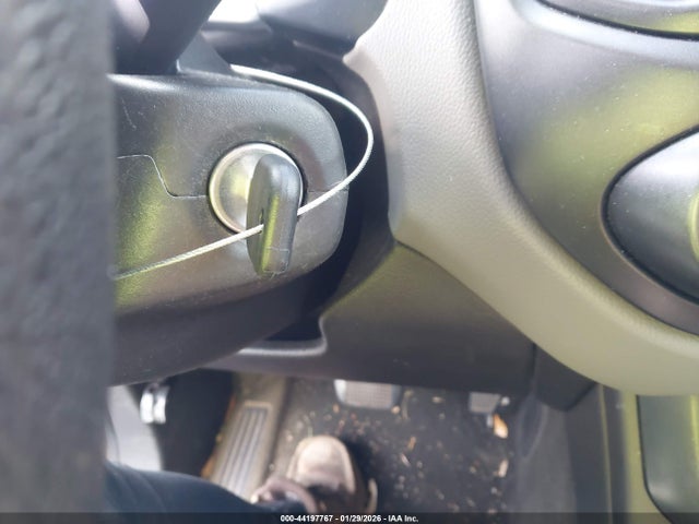 1GCHSAE33F1142948 Chevrolet Colorado Wt
