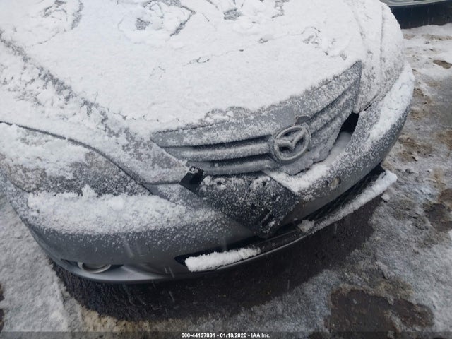 2004 MAZDA MAZDA3 JM1BK143941130078 Photo 5