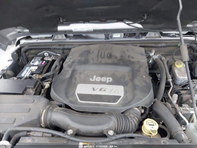 1C4GJWBG6JL925603 Jeep Wrangler Jk Sahara 4x4