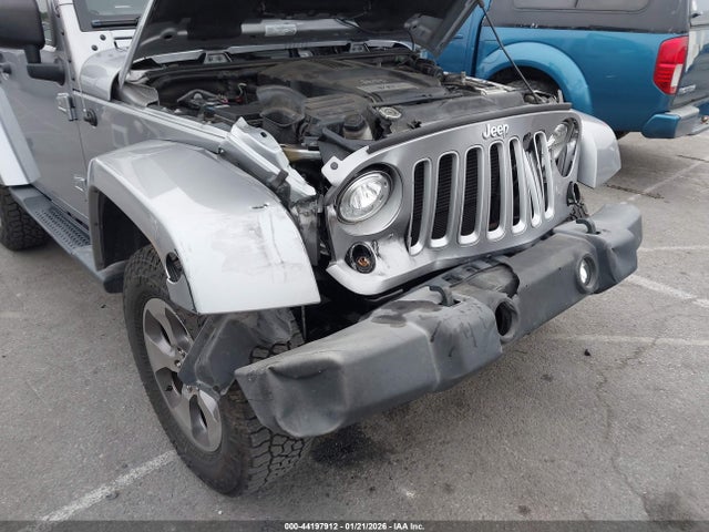 1C4GJWBG6JL925603 Jeep Wrangler Jk Sahara 4x4