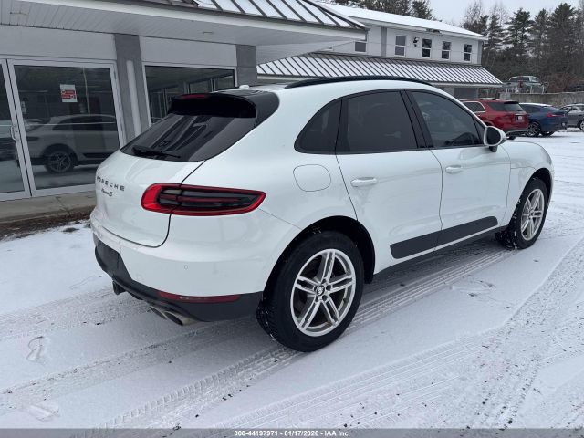 2015 PORSCHE MACAN WP1AB2A54FLB42958 Photo 3