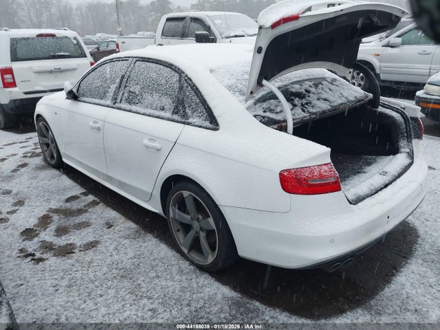 2014 AUDI A4 WAUEFAFLXEN020775 Photo 2