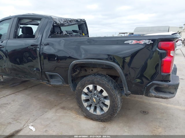 1GC4YMEY3PF256057 Chevrolet Silverado 2500hd 4wd Standard Bed Custom