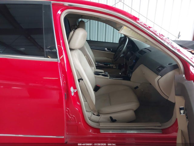 44198091 :رقم المزاد ، WDDGF5EB4AR112503 vin ، 2010 Mercedes-benz C 300 Sport مزاد بيع