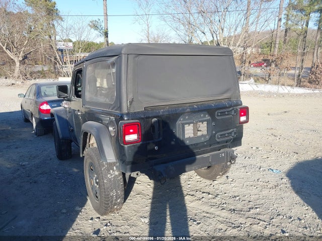2020 JEEP WRANGLER 1C4GJXAGXLW162624 Photo 2