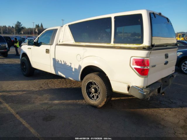 2013 FORD F-150 1FTMF1CM1DKE05220 Photo 2