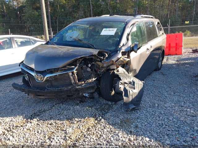 Toyota SIENNA LE 2020 5TDKZ3DC8LS071310 Image 2