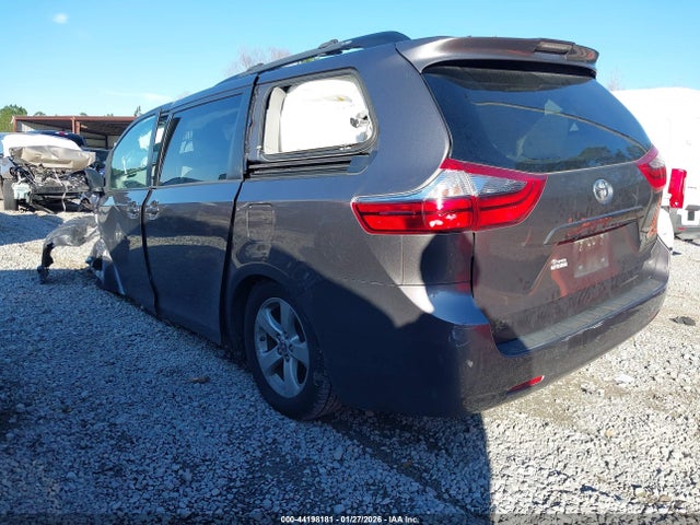 Toyota SIENNA LE 2020 5TDKZ3DC8LS071310 Image 3