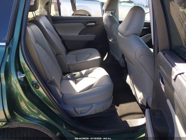 2024 TOYOTA HIGHLANDER 5TDKDRAH5RS529119 Photo 7