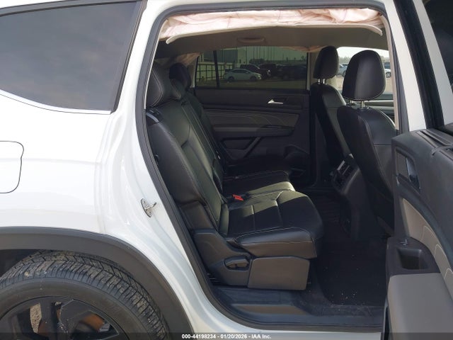 44198234 :رقم المزاد ، 1V2WR2CA5PC537776 vin ، 2023 Volkswagen Atlas 3.6l V6 Se W/technology مزاد بيع