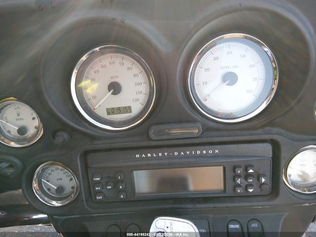 2009 HARLEY-DAVIDSON FLHX 1HD1KB4129Y628426 Photo 6