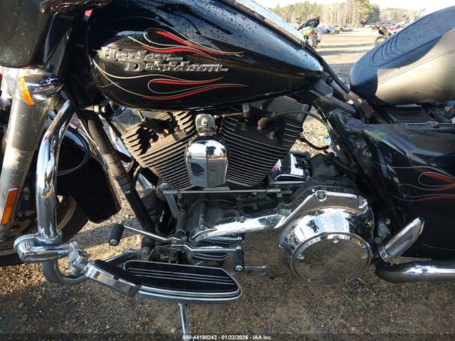 2009 HARLEY-DAVIDSON FLHX 1HD1KB4129Y628426 Photo 8