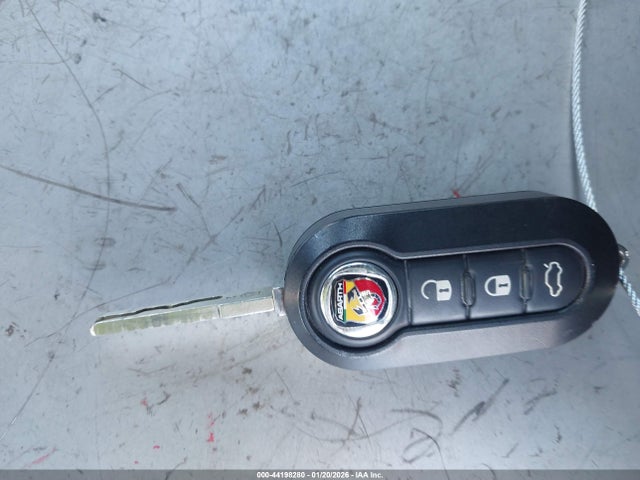 2014 FIAT 500C 3C3CFFJH5ET188564 Photo 10